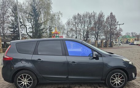 Renault Scenic III, 2010 год, 850 000 рублей, 4 фотография