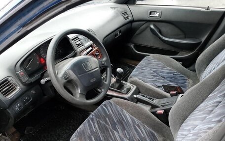 Honda Accord VII рестайлинг, 1994 год, 75 000 рублей, 4 фотография