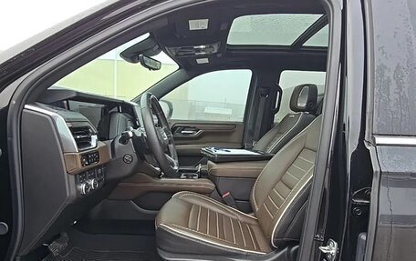 GMC Yukon IV, 2025 год, 18 914 068 рублей, 12 фотография