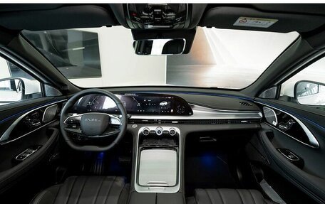 CheryExeed TXL, 2024 год, 3 800 000 рублей, 9 фотография