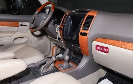 Lexus GX I, 2005 год, 2 099 000 рублей, 18 фотография