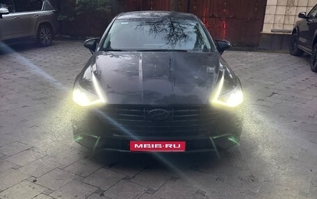 Hyundai Sonata VIII, 2021 год, 2 300 000 рублей, 1 фотография