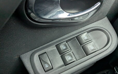 Renault Duster I рестайлинг, 2018 год, 1 390 000 рублей, 28 фотография