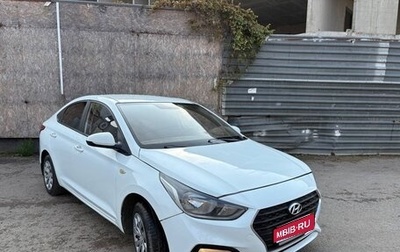 Hyundai Solaris II рестайлинг, 2018 год, 730 000 рублей, 1 фотография