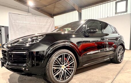 Porsche Cayenne III, 2023 год, 16 385 000 рублей, 8 фотография