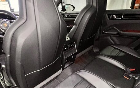 Porsche Cayenne III, 2023 год, 16 385 000 рублей, 37 фотография