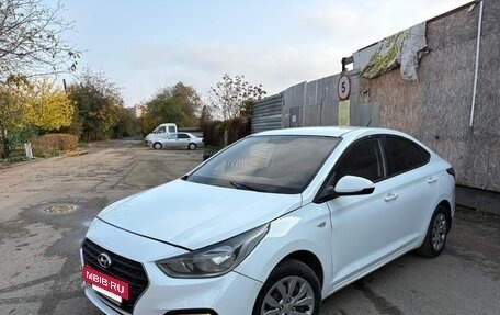 Hyundai Solaris II рестайлинг, 2018 год, 730 000 рублей, 10 фотография