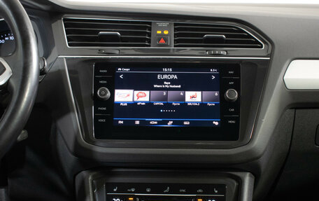 Volkswagen Tiguan II, 2021 год, 2 570 000 рублей, 13 фотография