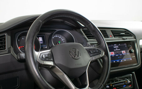 Volkswagen Tiguan II, 2021 год, 2 570 000 рублей, 14 фотография