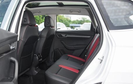 Skoda Karoq I, 2025 год, 2 670 000 рублей, 18 фотография