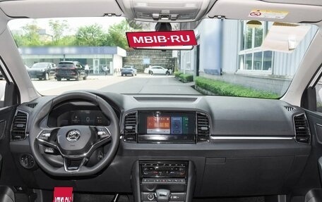 Skoda Karoq I, 2025 год, 2 670 000 рублей, 12 фотография