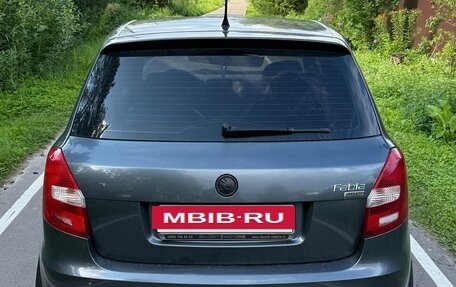 Skoda Fabia II, 2010 год, 420 000 рублей, 2 фотография