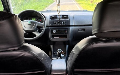 Skoda Fabia II, 2010 год, 420 000 рублей, 12 фотография