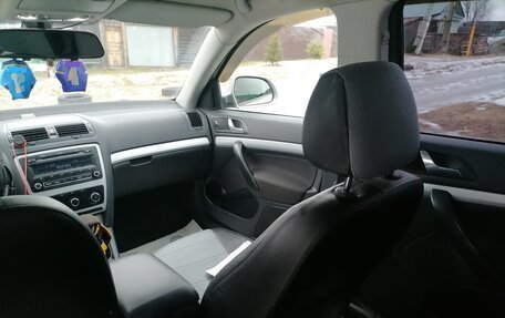 Skoda Octavia, 2011 год, 750 000 рублей, 7 фотография