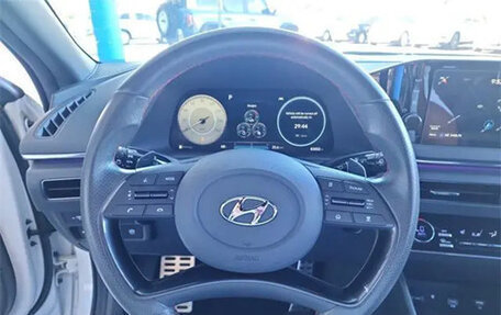 Hyundai Sonata VIII, 2022 год, 1 800 000 рублей, 14 фотография