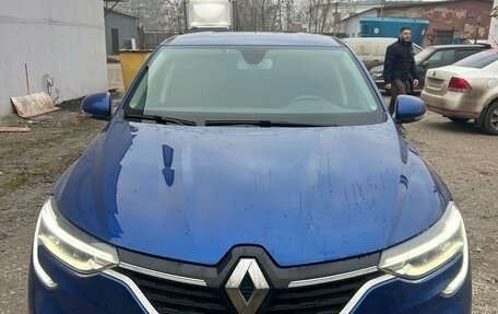 Renault Arkana I, 2022 год, 1 930 000 рублей, 6 фотография