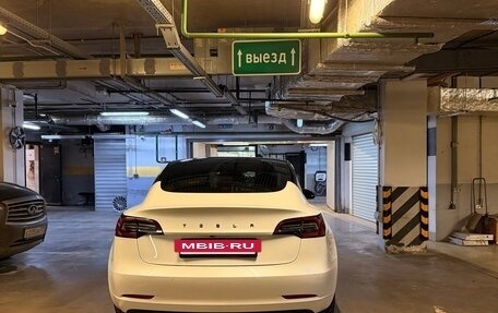 Tesla Model 3 I, 2021 год, 3 850 000 рублей, 2 фотография