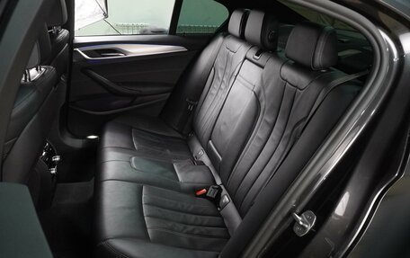 BMW 5 серия, 2019 год, 4 879 000 рублей, 9 фотография