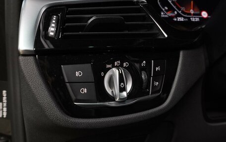 BMW 5 серия, 2019 год, 4 879 000 рублей, 26 фотография