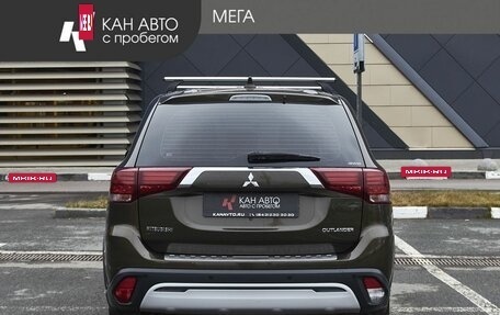 Mitsubishi Outlander III рестайлинг 3, 2019 год, 2 100 000 рублей, 4 фотография