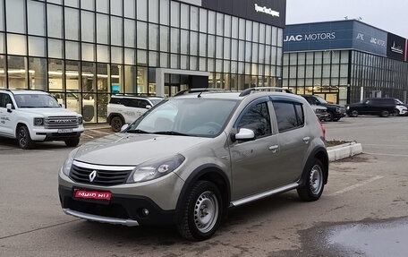 Renault Sandero I, 2013 год, 450 000 рублей, 1 фотография