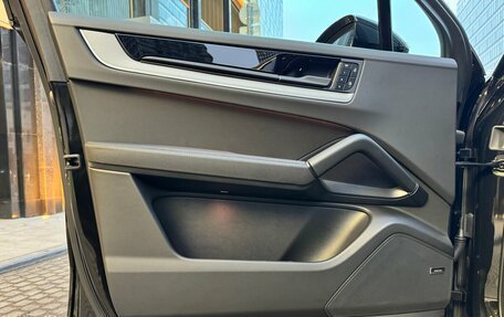 Porsche Cayenne III, 2025 год, 17 890 000 рублей, 16 фотография