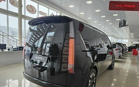 Hyundai Staria, 2021 год, 4 949 000 рублей, 12 фотография