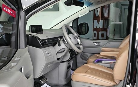 Hyundai Staria, 2021 год, 4 949 000 рублей, 14 фотография