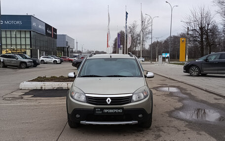 Renault Sandero I, 2013 год, 450 000 рублей, 2 фотография