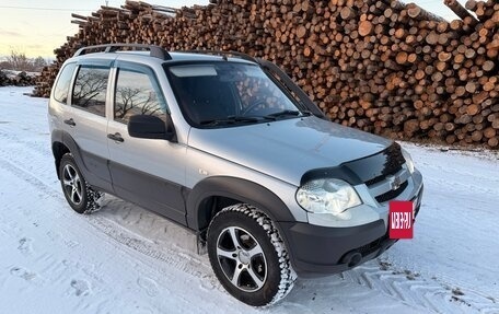 Chevrolet Niva I рестайлинг, 2014 год, 580 000 рублей, 3 фотография