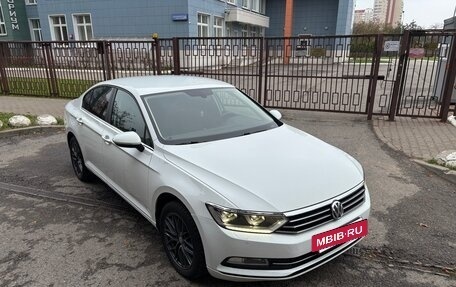 Volkswagen Passat B8 рестайлинг, 2016 год, 1 700 000 рублей, 7 фотография