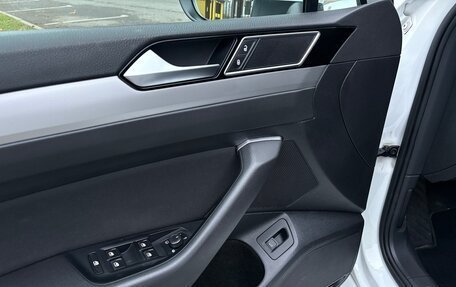 Volkswagen Passat B8 рестайлинг, 2016 год, 1 700 000 рублей, 22 фотография