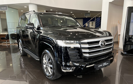 Toyota Land Cruiser, 2025 год, 16 700 000 рублей, 3 фотография