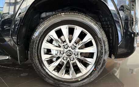 Toyota Land Cruiser, 2025 год, 16 700 000 рублей, 17 фотография