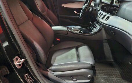 Mercedes-Benz E-Класс, 2021 год, 2 550 000 рублей, 12 фотография