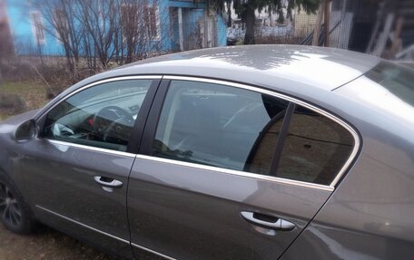 Volkswagen Passat B6, 2006 год, 750 000 рублей, 18 фотография