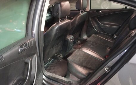 Volkswagen Passat B6, 2006 год, 750 000 рублей, 14 фотография