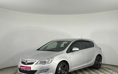 Opel Astra J, 2011 год, 645 000 рублей, 1 фотография
