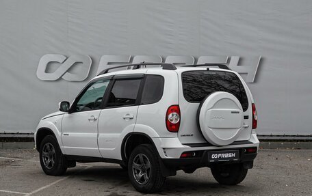 Chevrolet Niva I рестайлинг, 2015 год, 839 000 рублей, 2 фотография