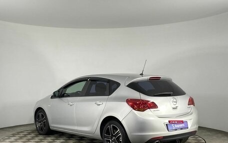 Opel Astra J, 2011 год, 645 000 рублей, 7 фотография
