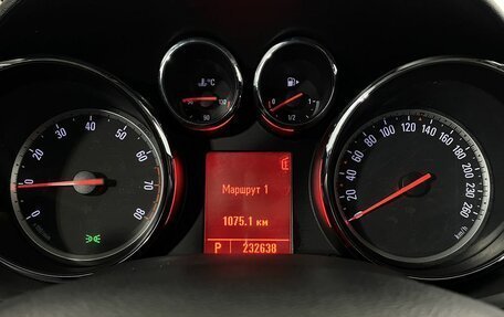 Opel Astra J, 2011 год, 645 000 рублей, 15 фотография