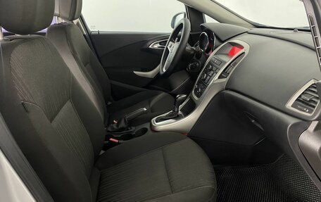 Opel Astra J, 2011 год, 645 000 рублей, 13 фотография