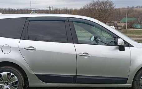 Renault Scenic III, 2010 год, 770 000 рублей, 3 фотография