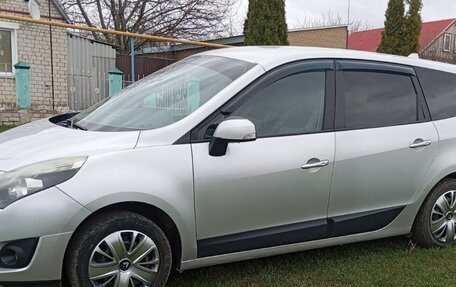 Renault Scenic III, 2010 год, 770 000 рублей, 10 фотография