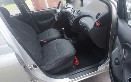 Toyota Yaris I рестайлинг, 2005 год, 445 000 рублей, 6 фотография