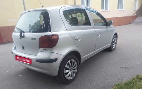 Toyota Yaris I рестайлинг, 2005 год, 445 000 рублей, 2 фотография
