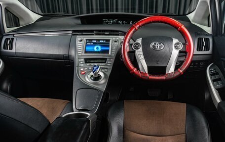 Toyota Prius, 2012 год, 1 019 000 рублей, 6 фотография