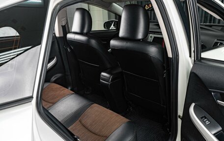 Toyota Prius, 2012 год, 1 019 000 рублей, 11 фотография