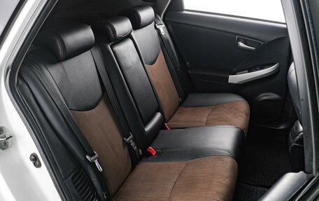 Toyota Prius, 2012 год, 1 019 000 рублей, 7 фотография