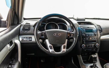 KIA Sorento II рестайлинг, 2012 год, 1 138 000 рублей, 29 фотография